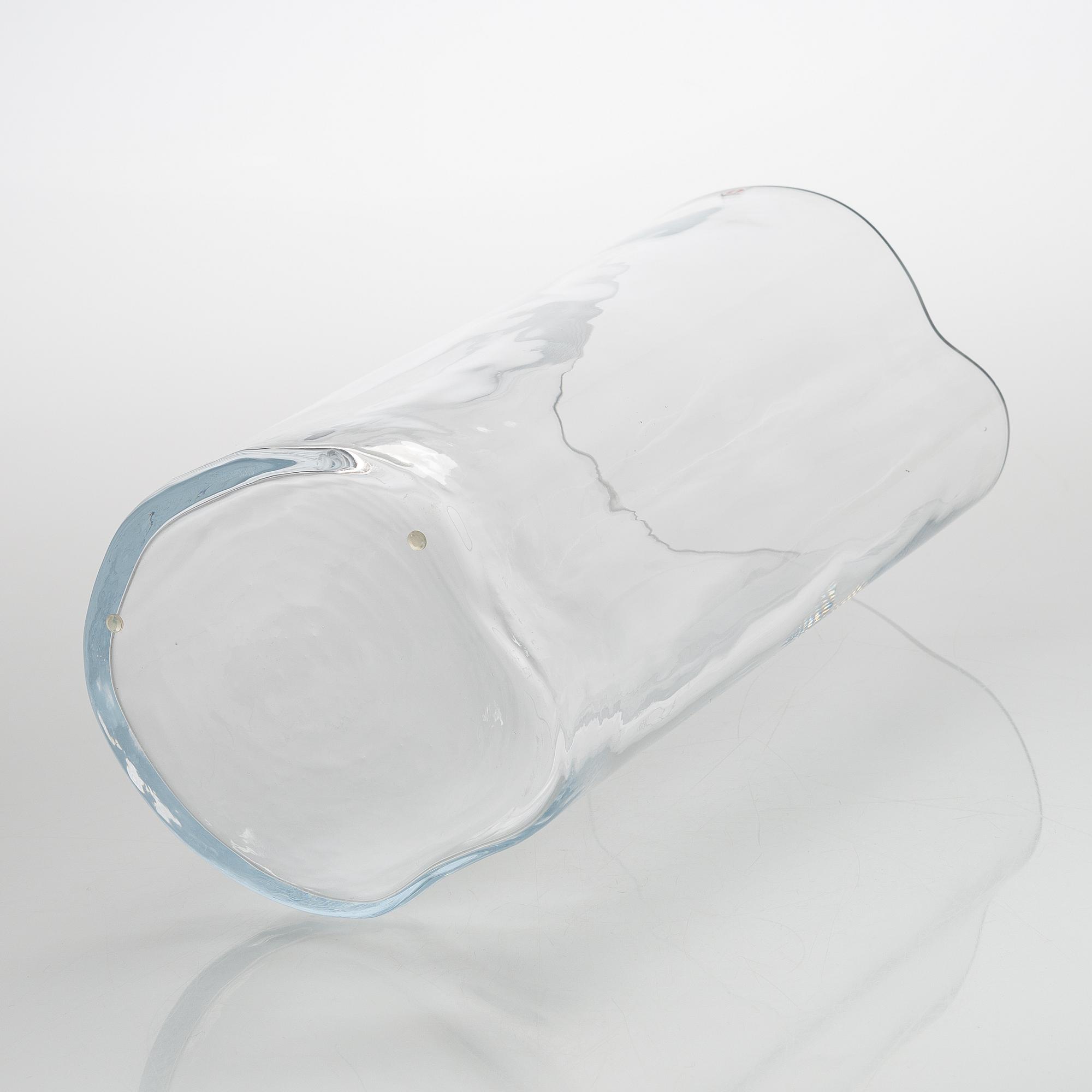 Alvar Aalto, vas, signerad Alvar Aalto Iitala 2010.