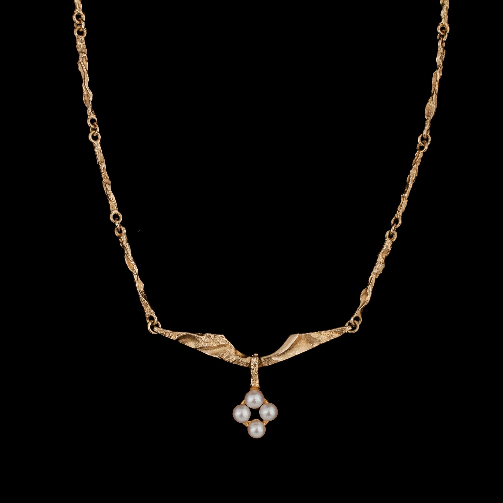COLLIER, 18k guld, "Pearlflower" Björn Weckström, Fyrklövern Lapponia, Finland 1999. Tot vikt 10,9g.