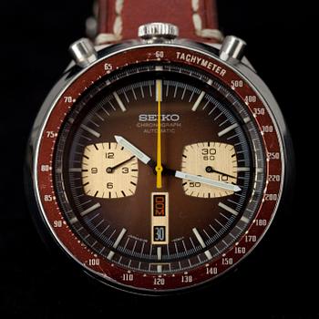 MIESTEN RANNEKELLO, Seiko, "Bull Head" Chronograph Automatic. 1960-luku.