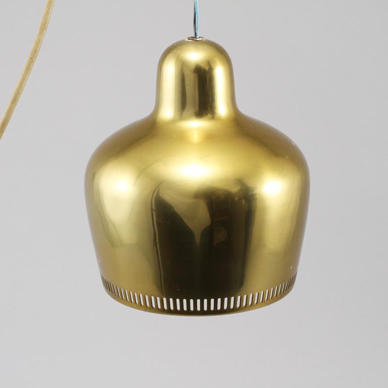 TAKLAMPA, Alvar Aalto, A330, 1900-talets andra hälft, höjd ca 20 cm.