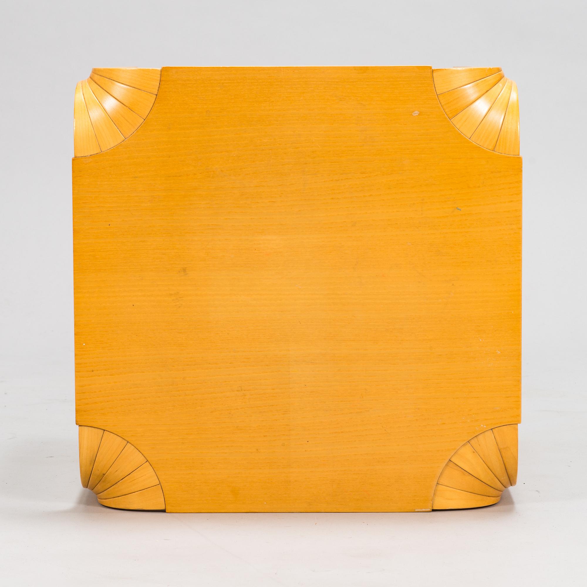 Alvar Aalto,  pall X601, Artek 2000-tal.