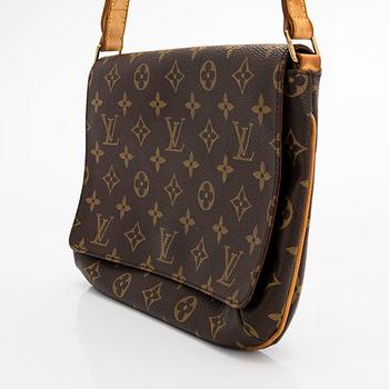 Louis Vuitton, a 'Musette Tango' bag.