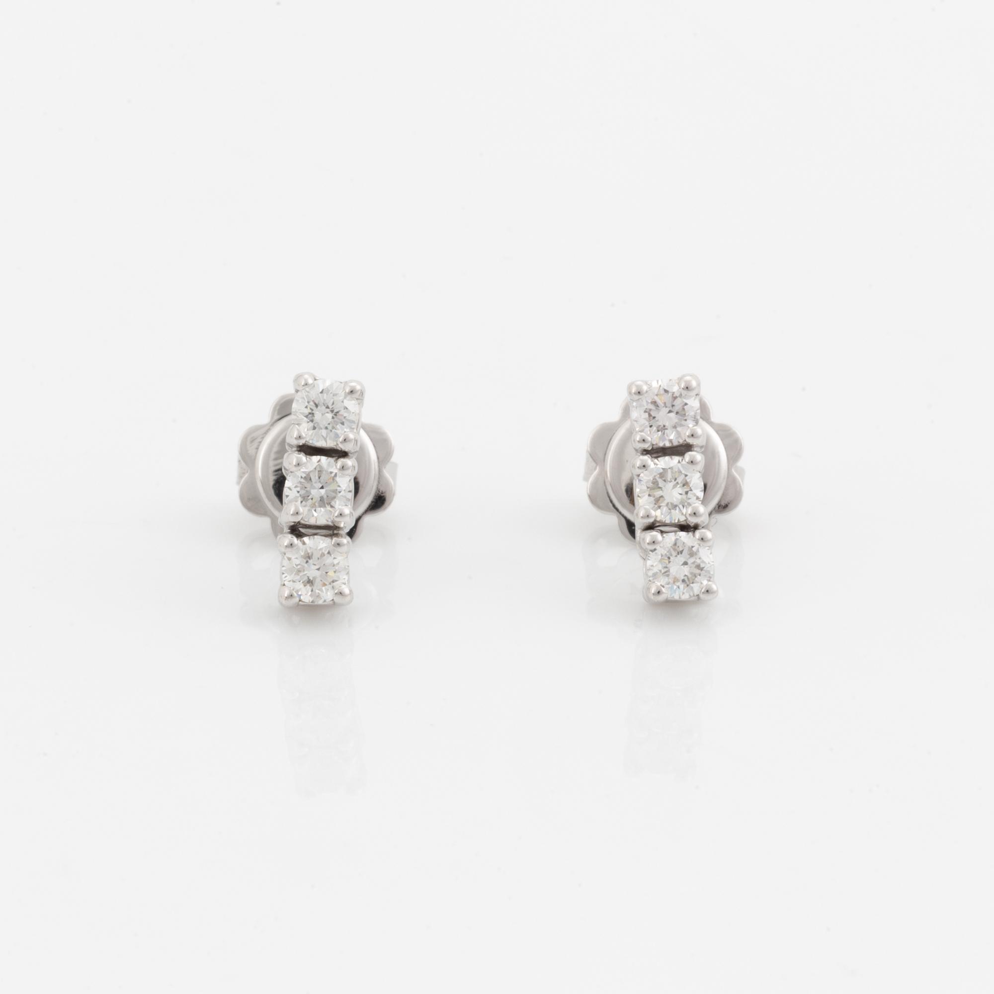 Brilliant-cut diamond earrings.