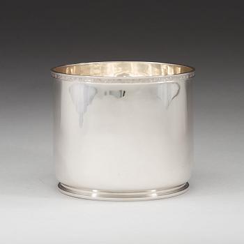 An Atelier Borgila sterling wine cooler, Stockholm 1939.