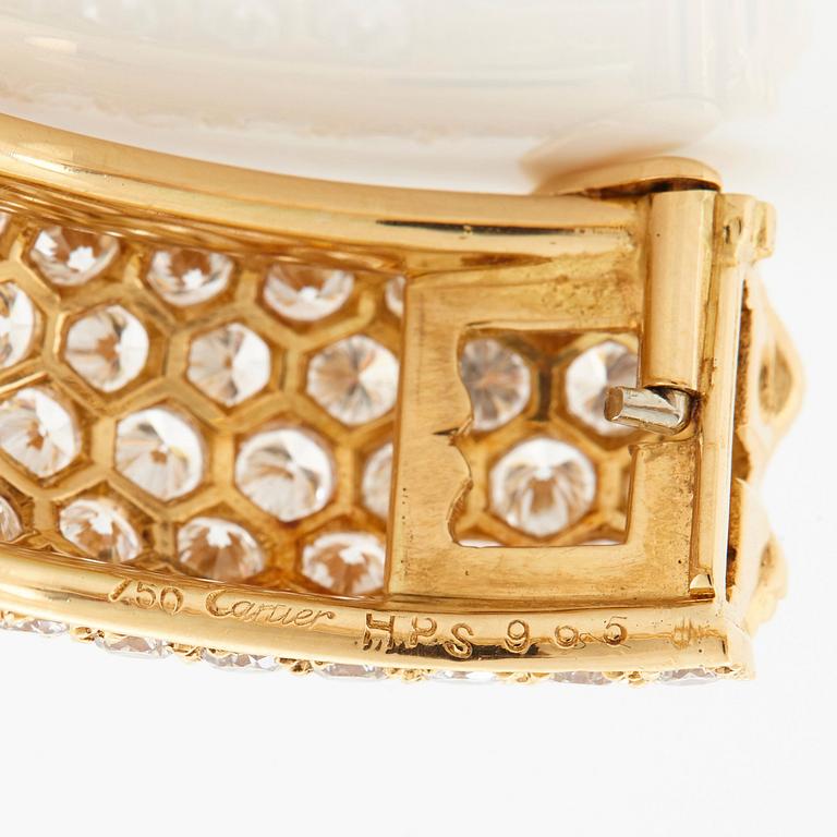 Cartier armring 18K guld med runda briljantslipade diamanter.