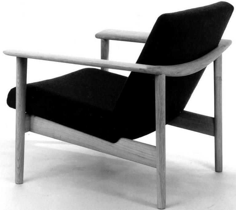 Aksel Bender Madsen & Ejner Larsen, a pair of easy chairs, cabinetmaker Willy Beck, Denmark 1950-60s.