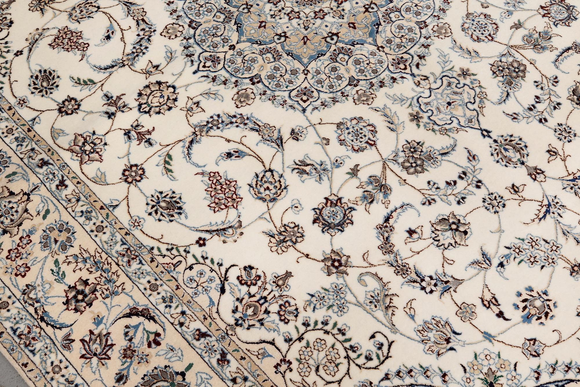 A carpet, Nain Part Silk, sk 6LAA, 220 x 159 cm.