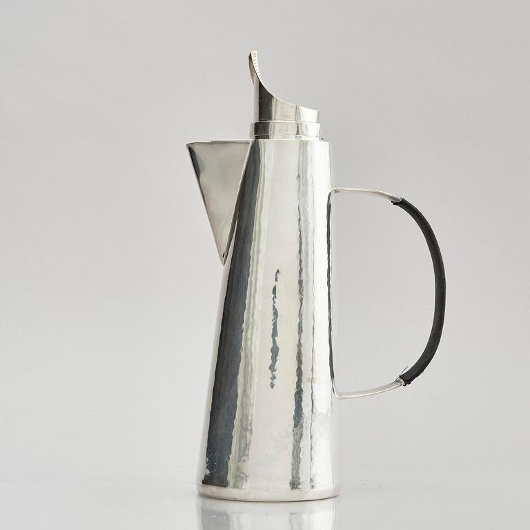 Ulf Trolle-Lindgren, a sterling silver three piece coffee set, Strömstad, Sweden 1967.