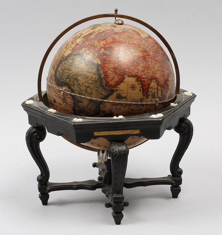 JORDGLOB, barockstil, 1900-tal.