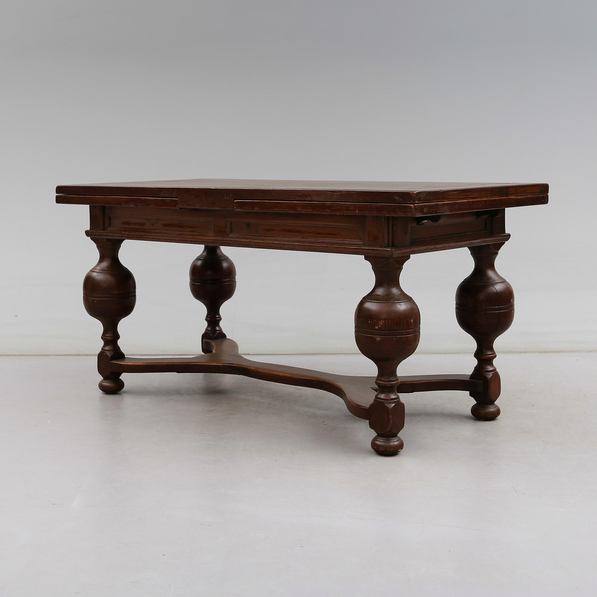 BORD, barockstil, 1900-talets första hälft.