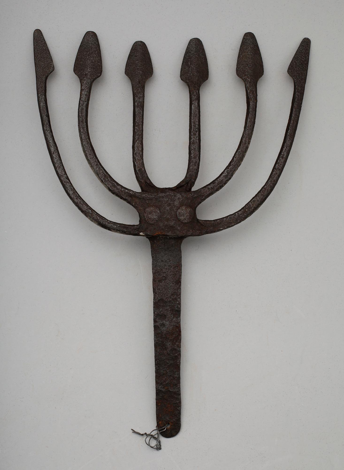 LJUSTER, smide, 1800-tal.