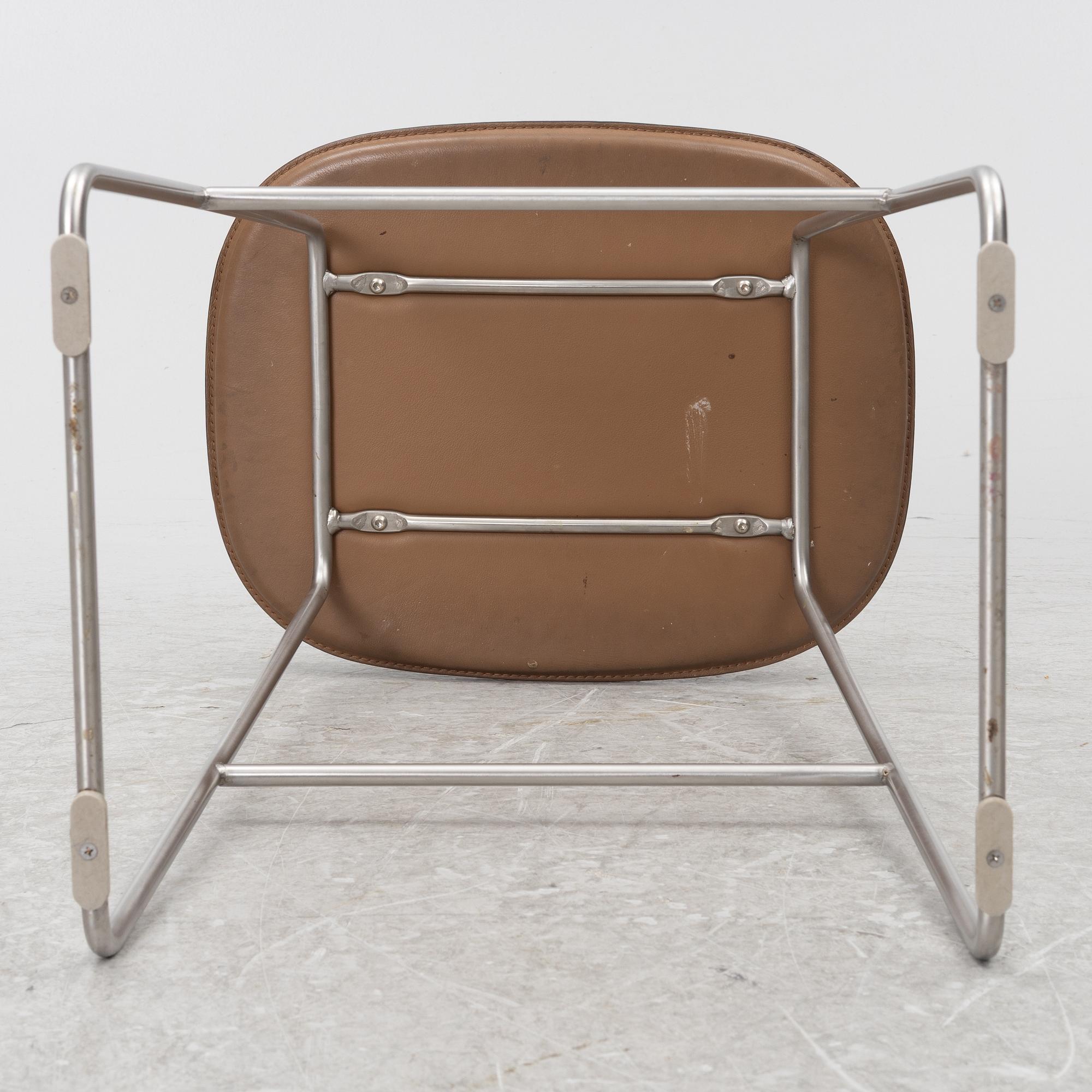 Jasper Morrison, bar stools, a pair of "Hi-Pad", Cappellini.
