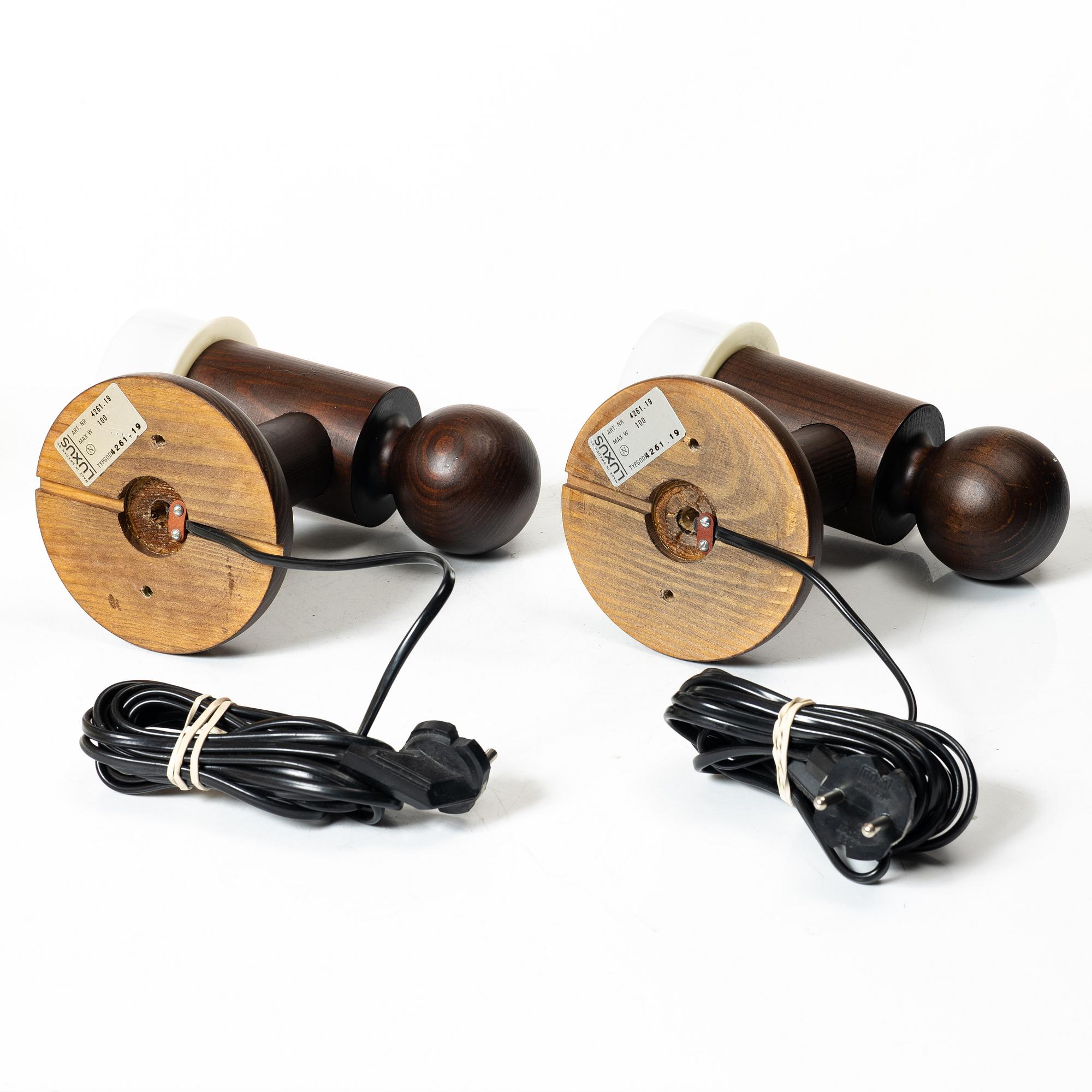 A pair of wall lamps, Luxus, Vittsjö.