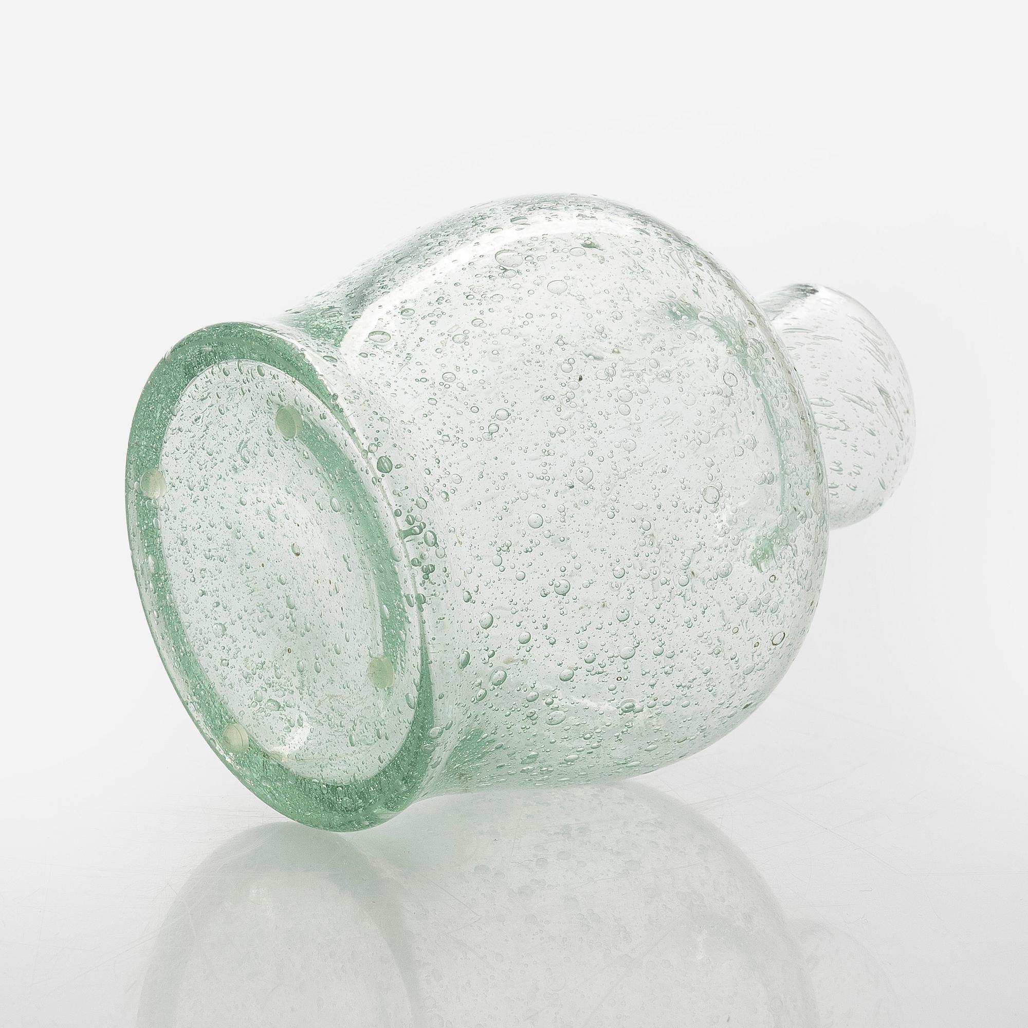 Gunnel Nyman, saftservis, modell 3258 och 3259, Riihimäki Glassbruk Ab. Formgiven 1932.