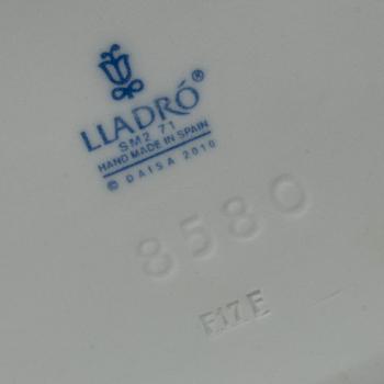 Ernest Massuet, figurine, "The Tree of Love", Lladró, Spain.