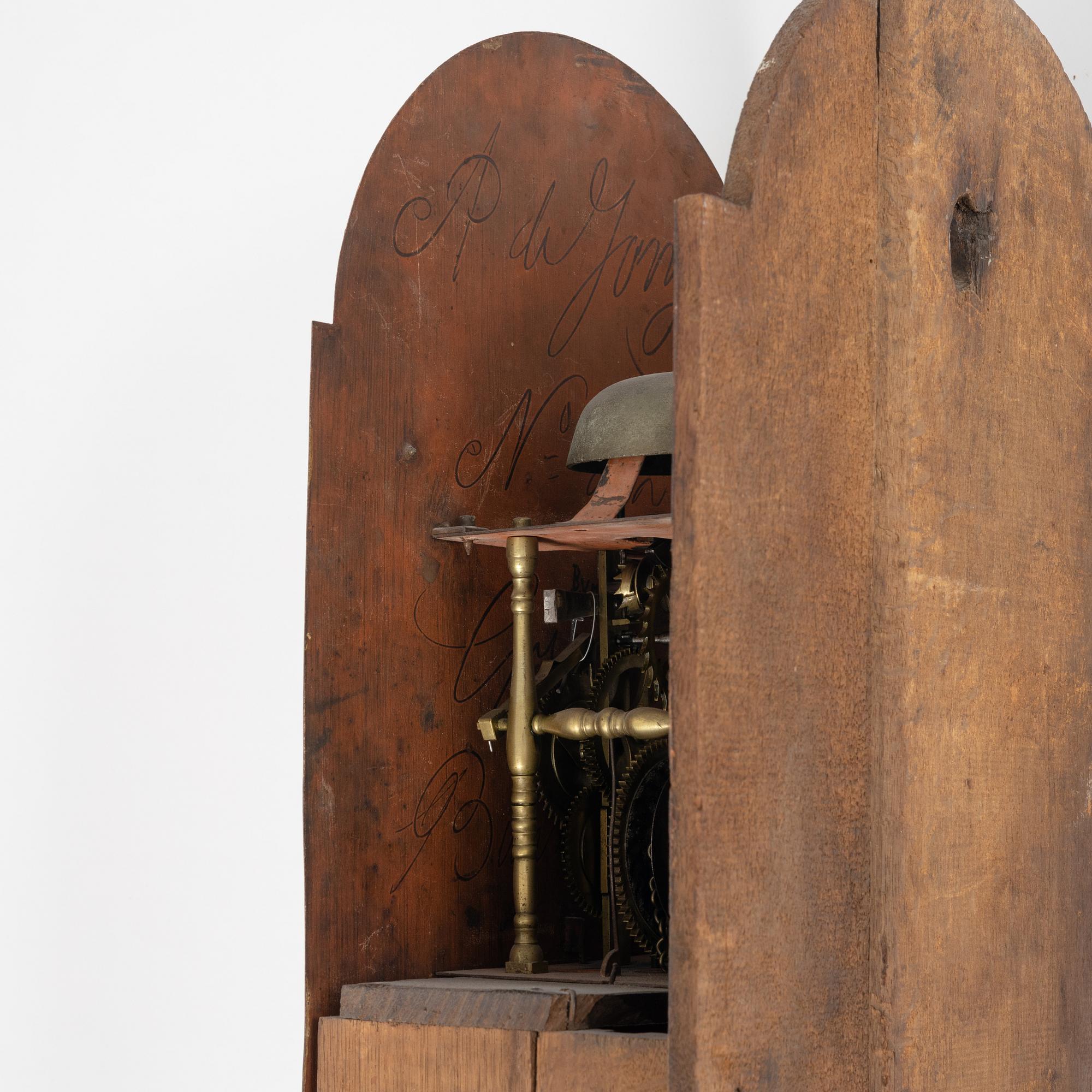 A Dutch wall clock, 18th/19th Century.