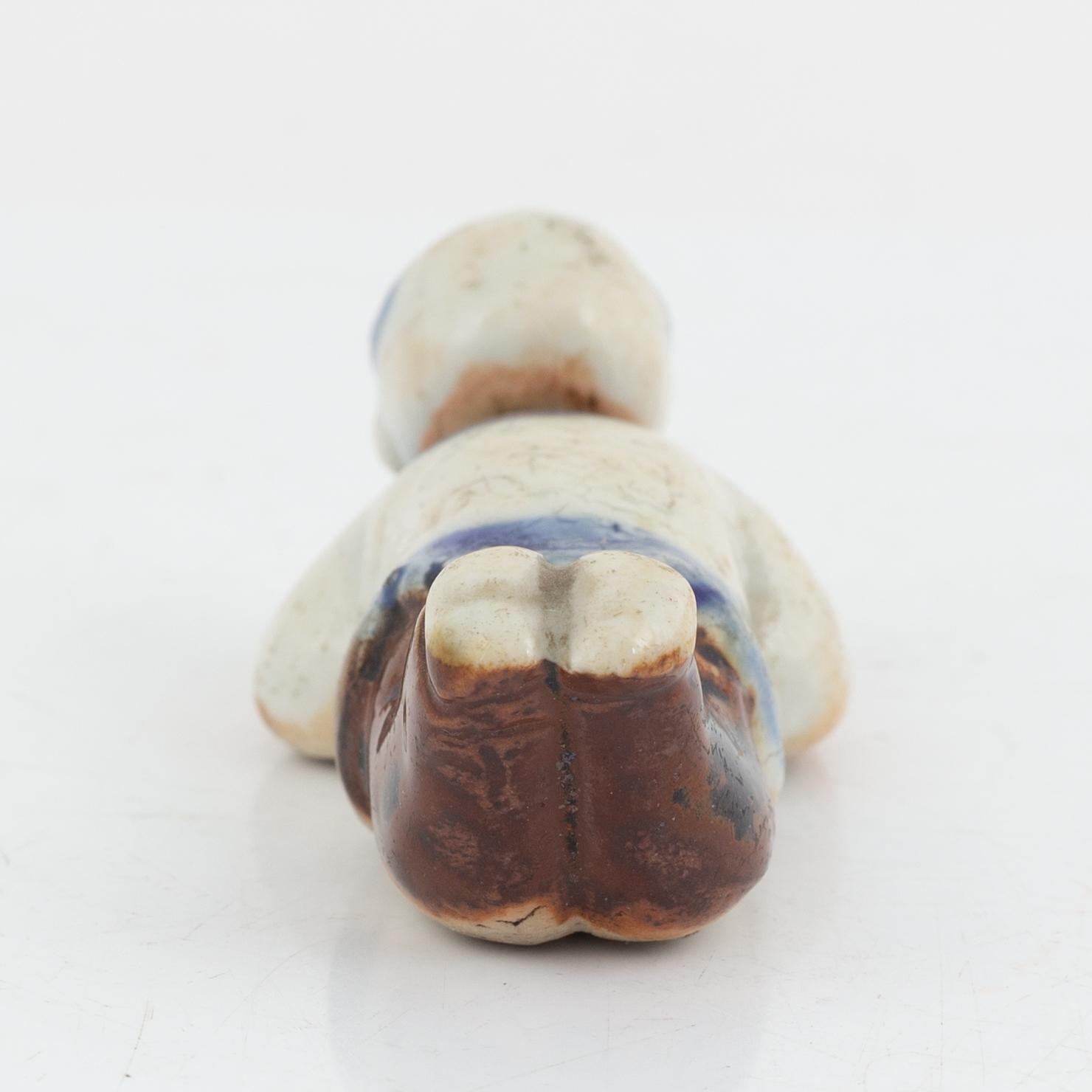 Netsuke, porcelain, Hirado ware, Meiji (1868-1912).