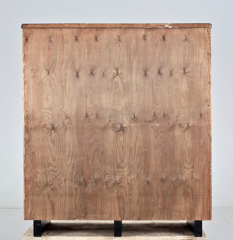 SKÅP, Erik Chambert för Chamberts Möbelfabrik, 1930-tal.