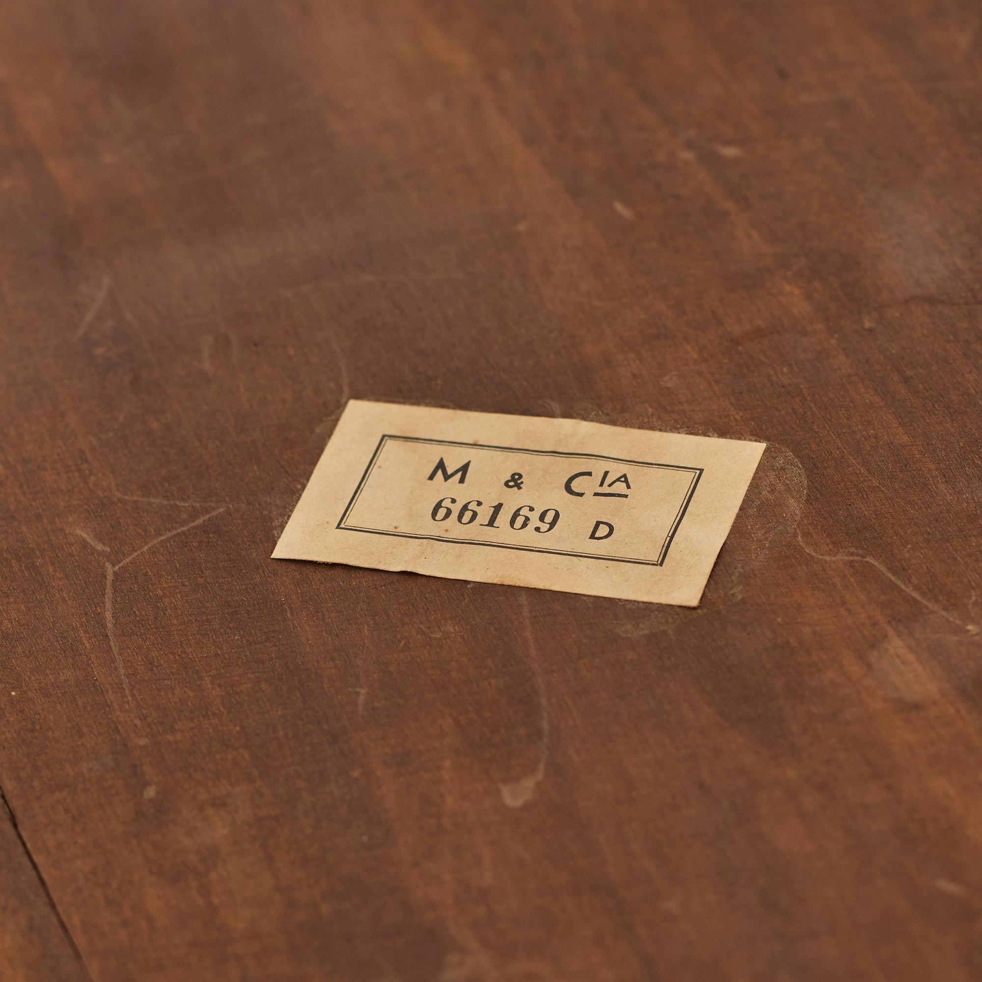 A Régence style, Ormolu - Mounted Bureau Plat, around year 1900.