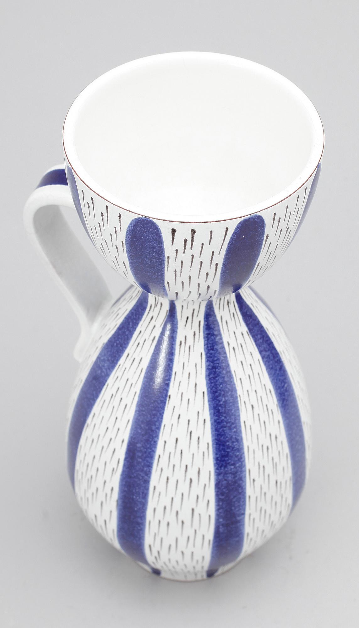 KANNA / VAS, fajans, Stig Lindberg Gustavsberg, signerad med studiohanden.