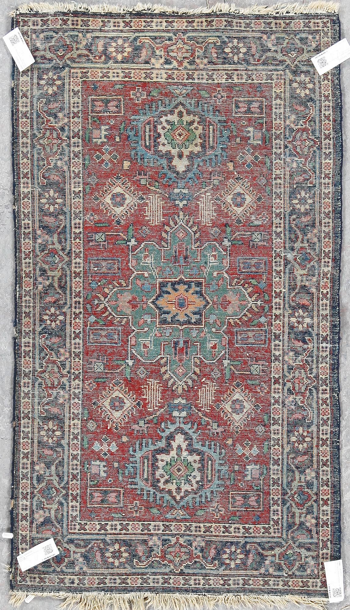 MATTA, semiantik Persisk, ca 135x77 cm.