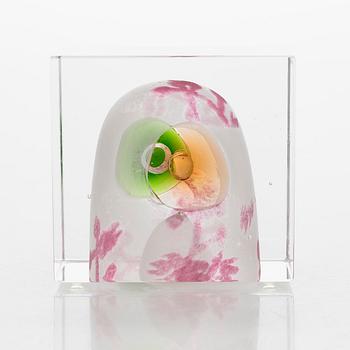 Oiva Toikka, an annual glass cube, signed Oiva Toikka, Nuutajärvi 2008 and numbered 296/2000.