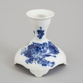 A 83 pcsporcelin service, 'Blå Blomst', Royal Copenhagen, Denmark, second half of the 20th century.