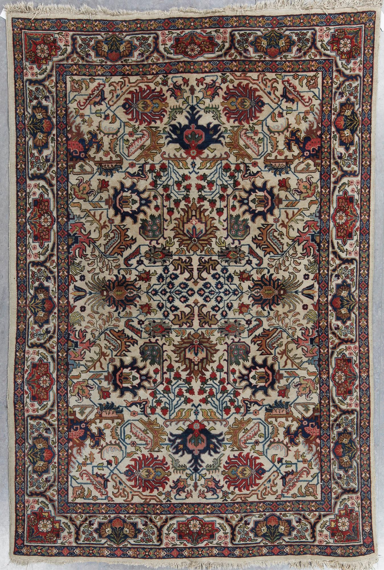 MATTA, Persisk, ca 300 x 210 cm.