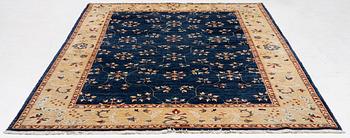 Matta, orientalisk, 302 x 202 cm.