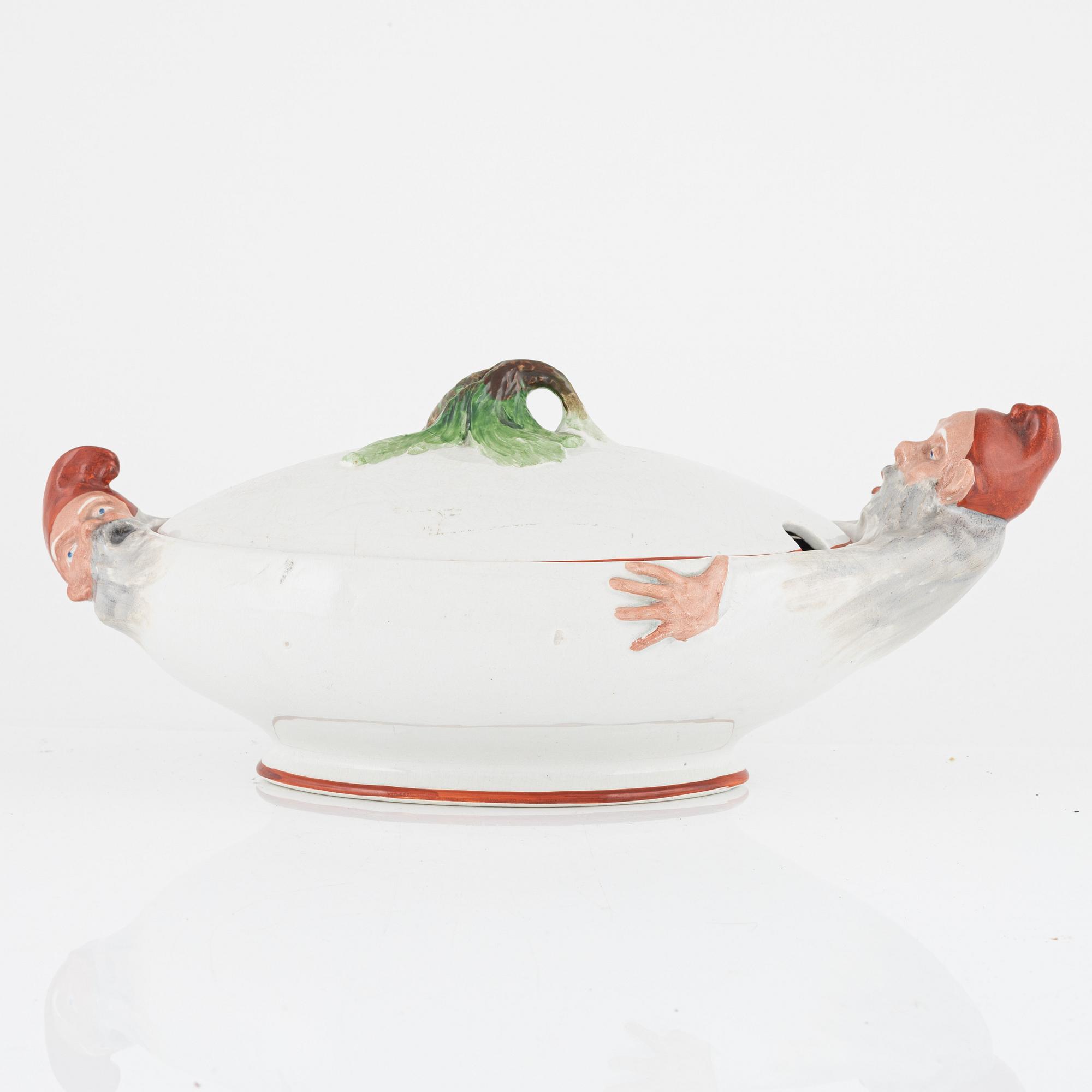 Alf Wallander, tureen, stoneware, Rörstrand, early 20th century.