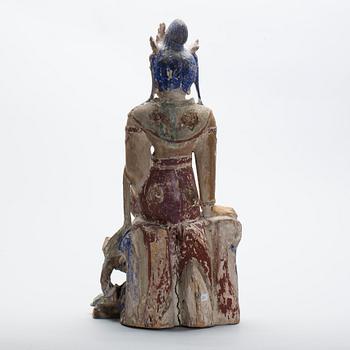 GUANYIN, trä och pastellage. Yuan/Ming dynastin.