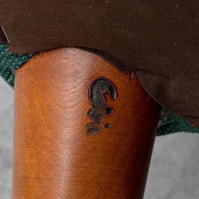 CARL MALMSTEN, a sofa.