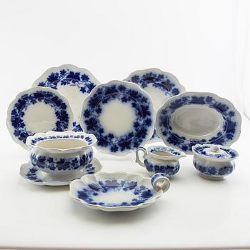 Arthur Percy, Service, approx. 68 pcs "Vinranka", Gefle, first half of the 20th century.