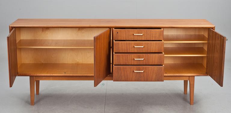 SIDEBOARD, Möbelfabriken Linden, 1900-talets andra hälft.