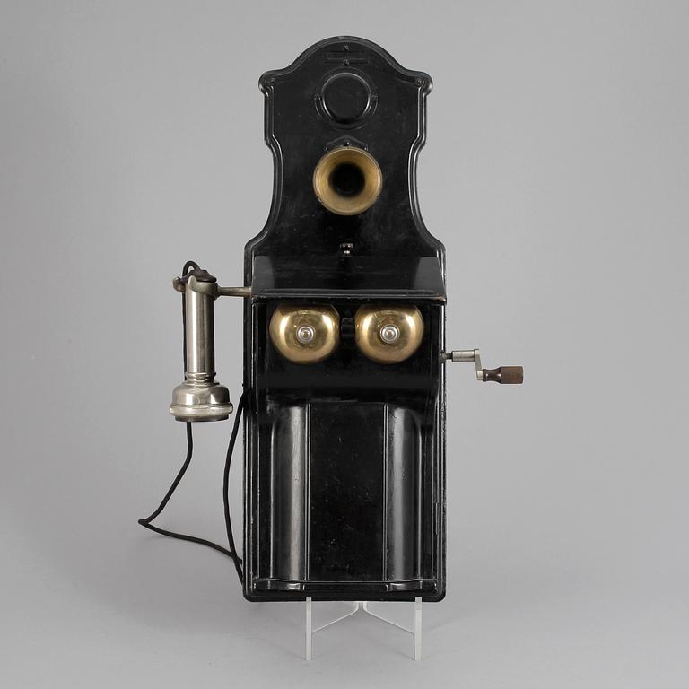 VÄGGTELEFON, LM Ericsson, 1900-talets början.