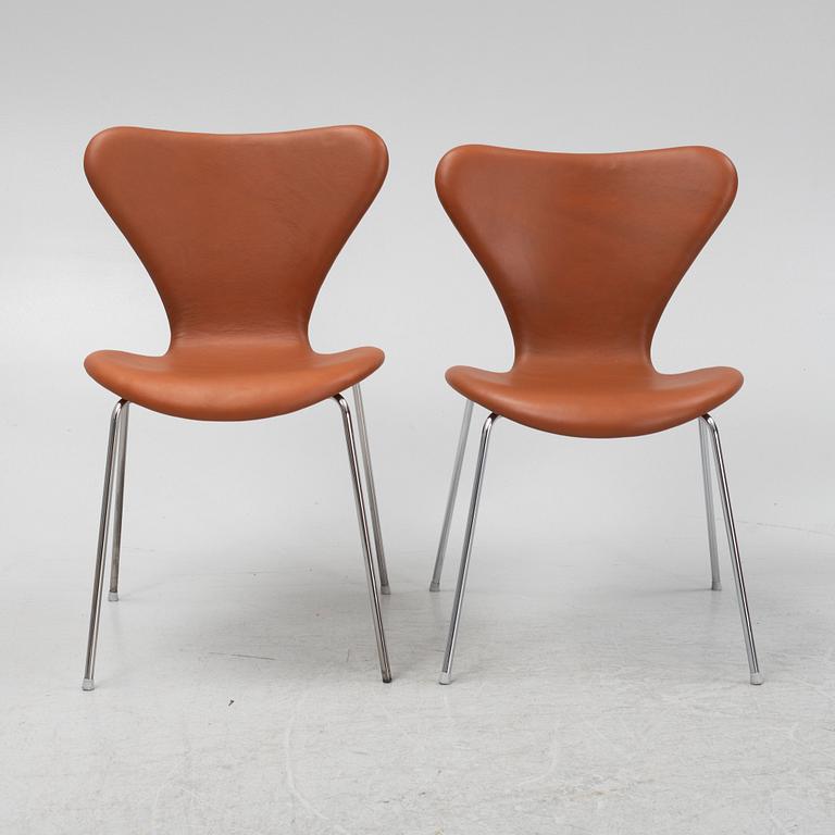 Arne Jacobsen, stolar, 6 st, "sjuan", Fritz Hansen, Danmark.