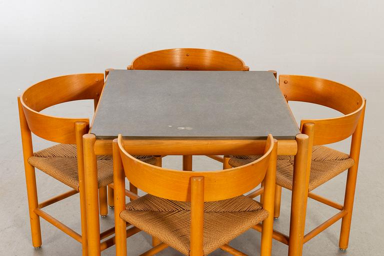 MOGENS LASSEN, matbord, stolar, 4 st, Fritz Hansen, Danmark, formgivna 1964-65.