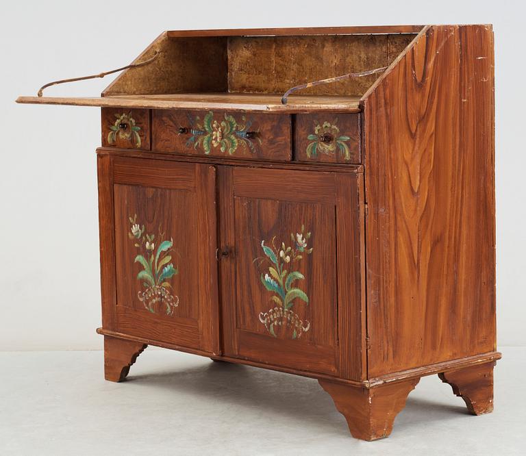 SKÄNK MED SKRIVKLAFF, 1800-tal.