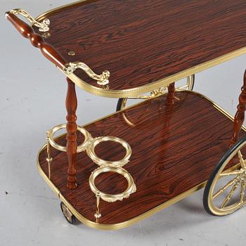 SERVERINGSVAGN, 1900-talets andra.