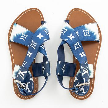Louis Vuitton, sandals, "Escale Palma Flat Sandal", size 37.