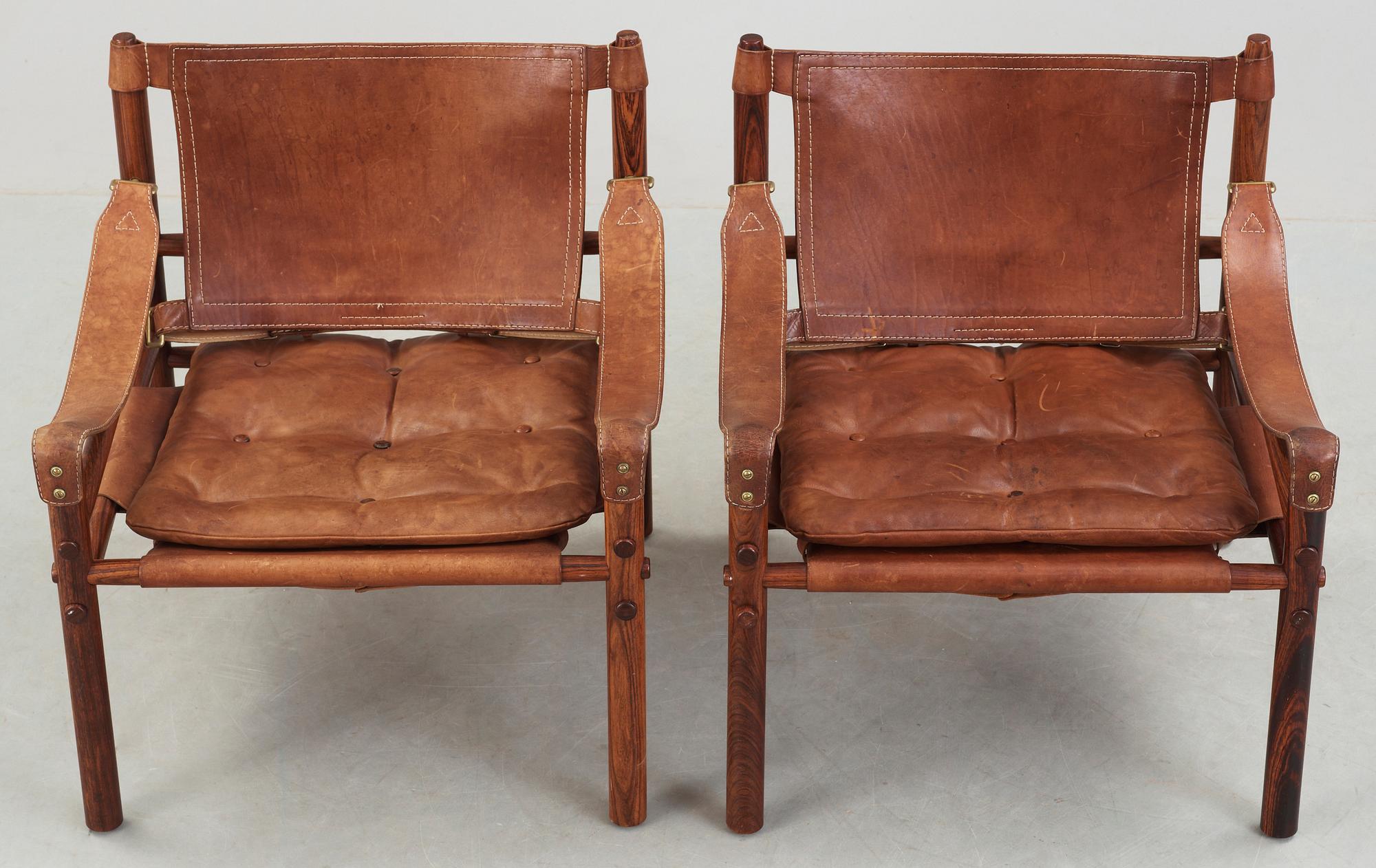 KARMSTOLAR, ett par, "Sirocco", Arne Norell, formgiven 1964.