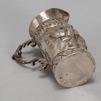 A small silver jug, late 19th-early 20th century.