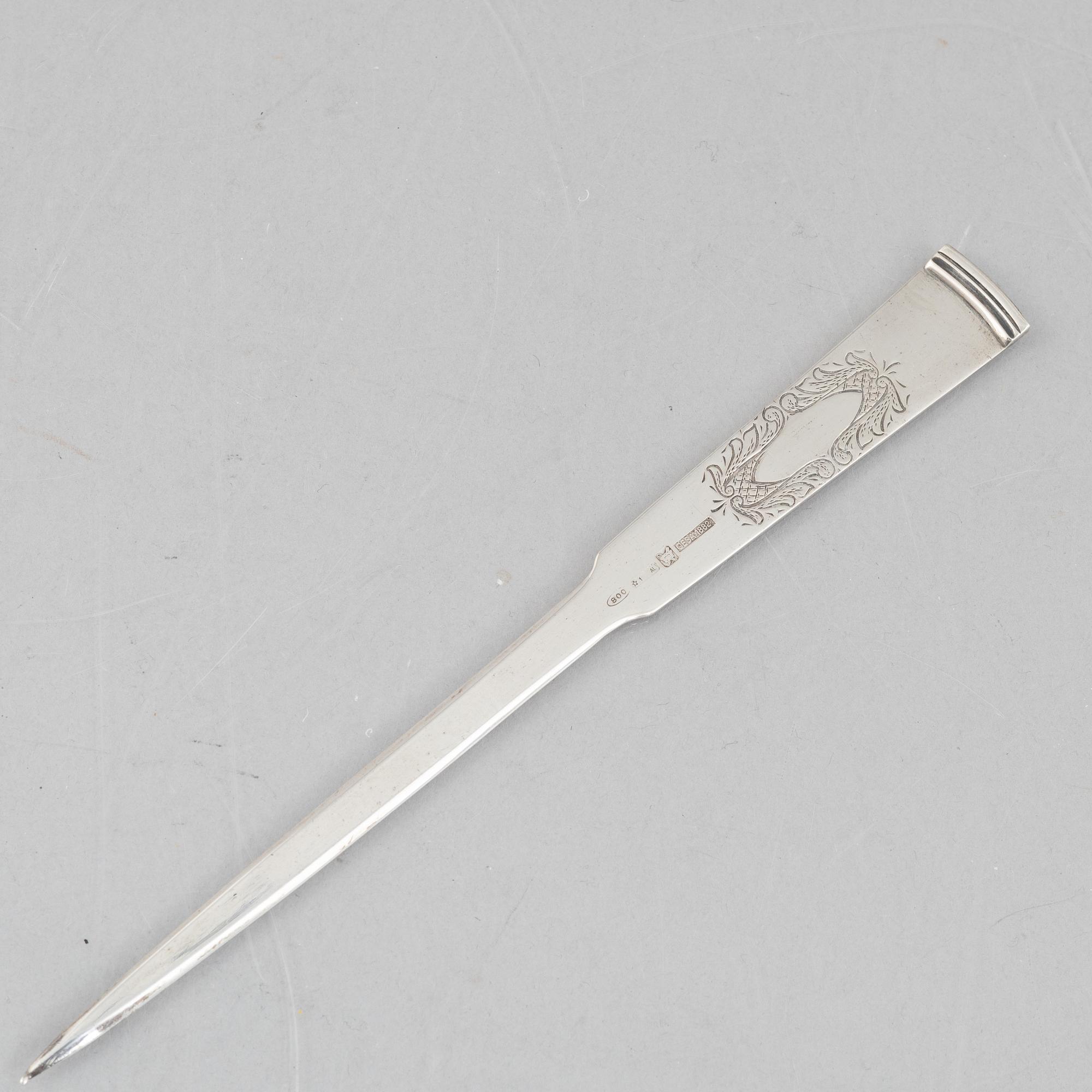 Letter opener and pen tray, silver 800, Cesa 1882, Greggio, Italy, second half of the 20th Century.