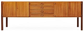 330. A Josef Frank mahogany sideboard by Svenskt Tenn, model 1015.