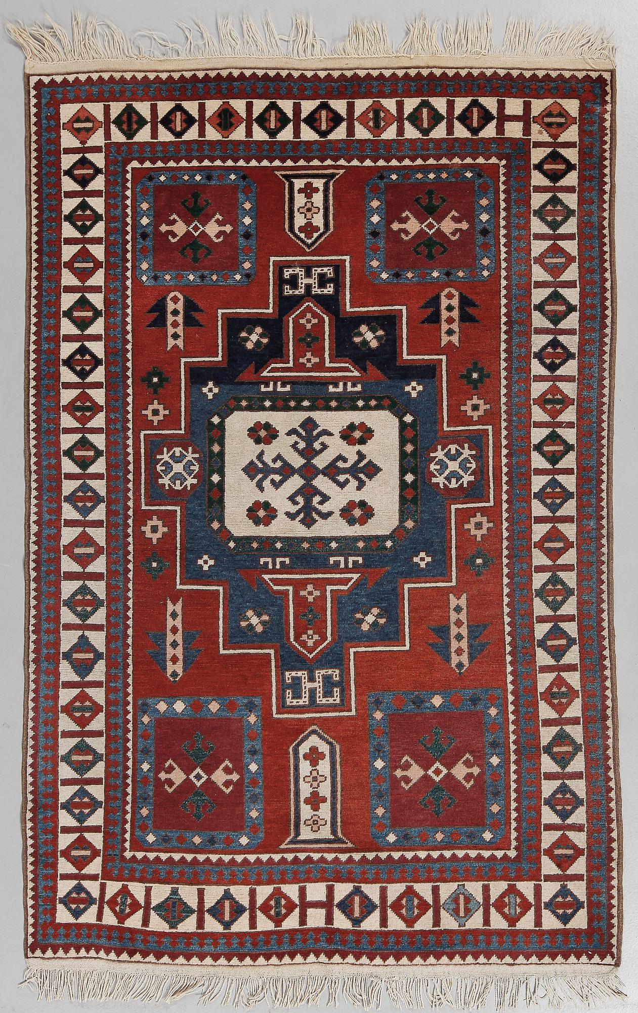 MATTA, orientalisk, old, 194 x 128 cm.