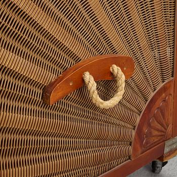Trädgårdssoffa, "The Garden Haven Captain Seat Lounger", Mygind Design Scandinavia.
