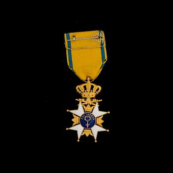 MEDALJ, 18 k. Kungliga Sällskapet Pro Patria. Vikt ca 22 g.