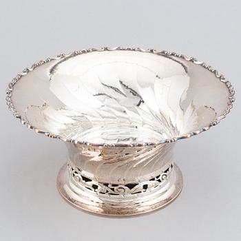 A swedish silver bowl, K Anderson, Stockholm 1928.