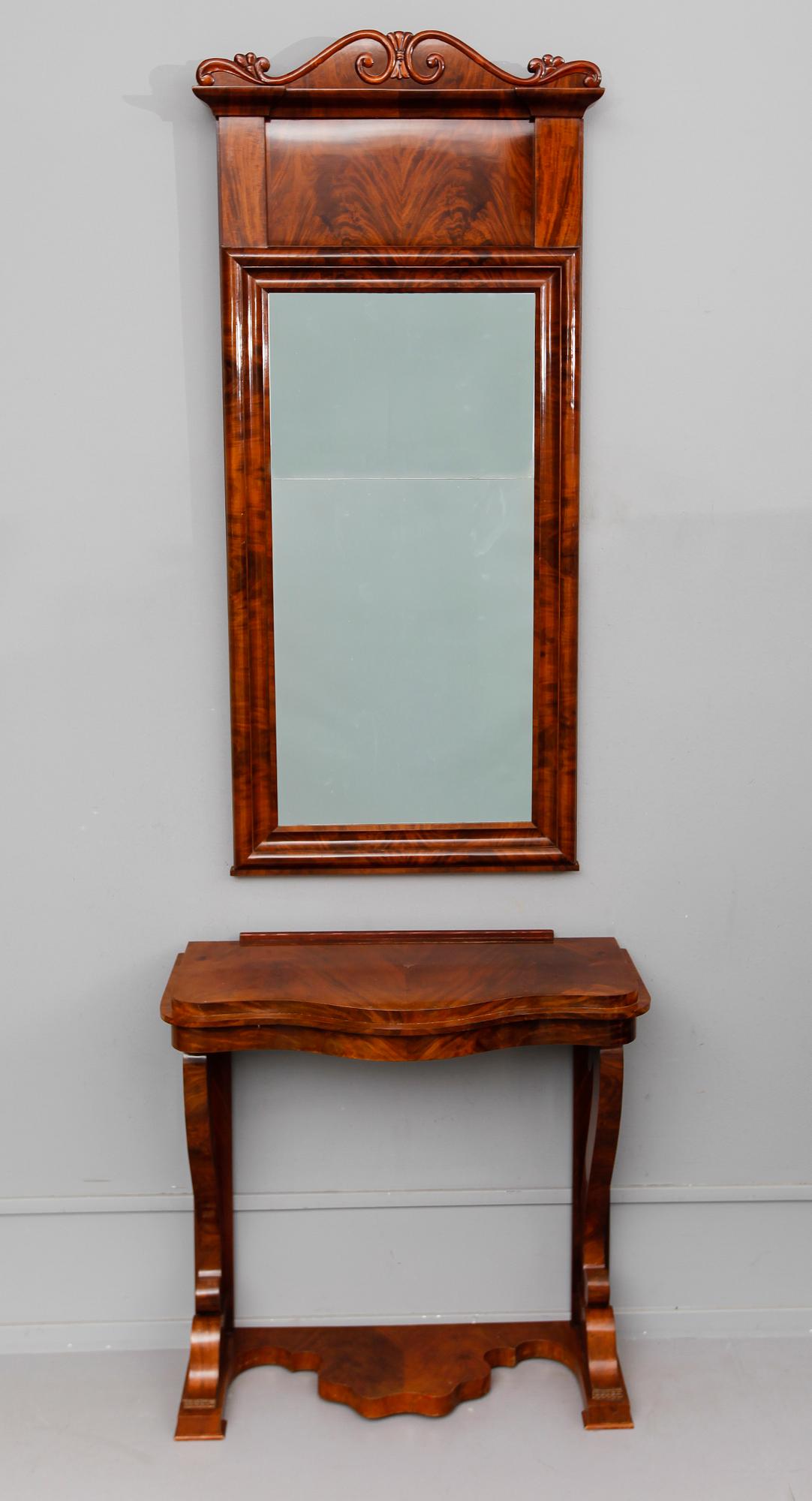 SPEGEL MED KONSOLBORD, 1800-talets mitt.