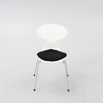Arne Jacobsen, an 'Ant' chair, Fritz Hansen, Denmark, dated 1998.